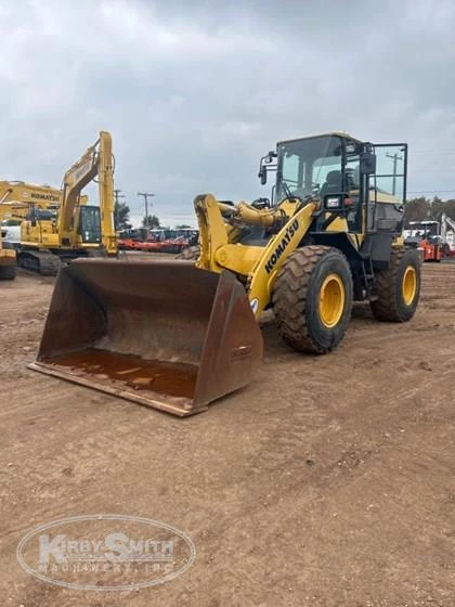 Used Komatsu Loader